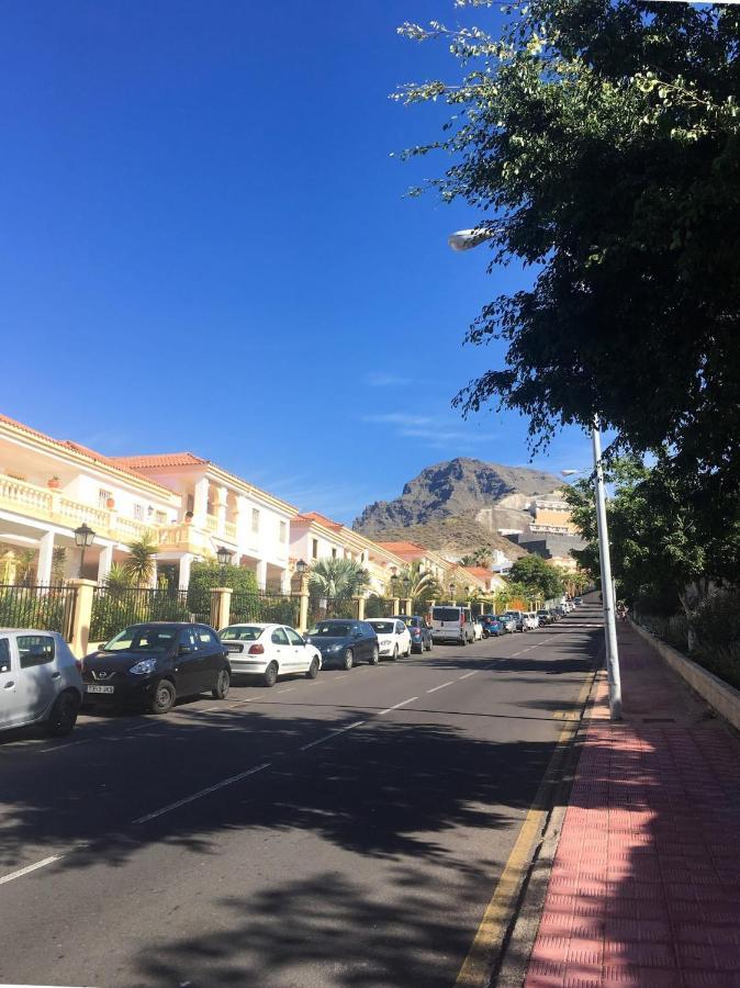PaulMarie Apartment in Windsor Park Costa Adeje  Exterior foto