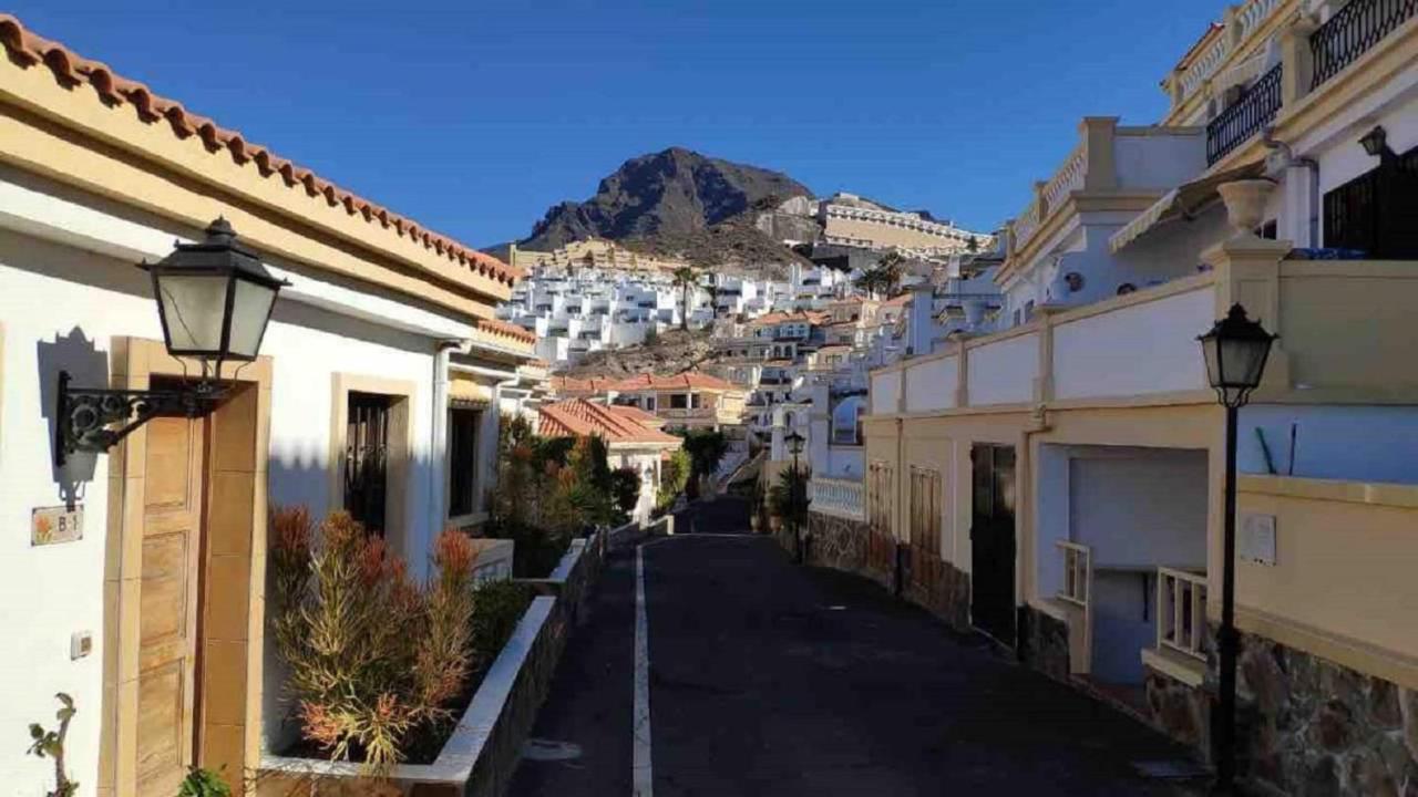 PaulMarie Apartment in Windsor Park Costa Adeje  Exterior foto